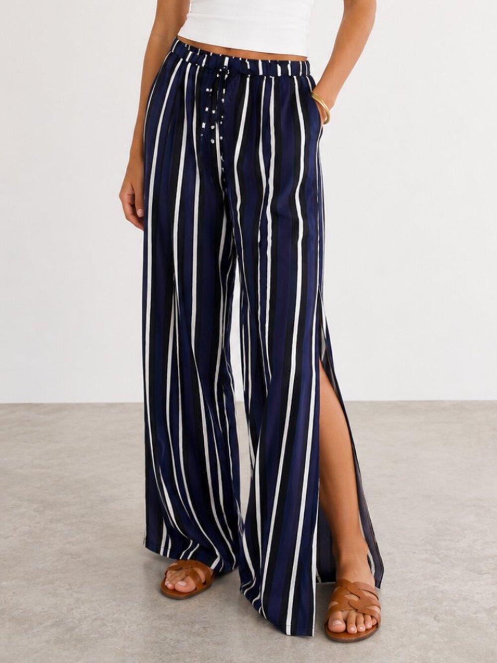ANTHROPOLOGIE Maeve Striped Split Leg Open Side Wide Pants Navy Blue White Sz M